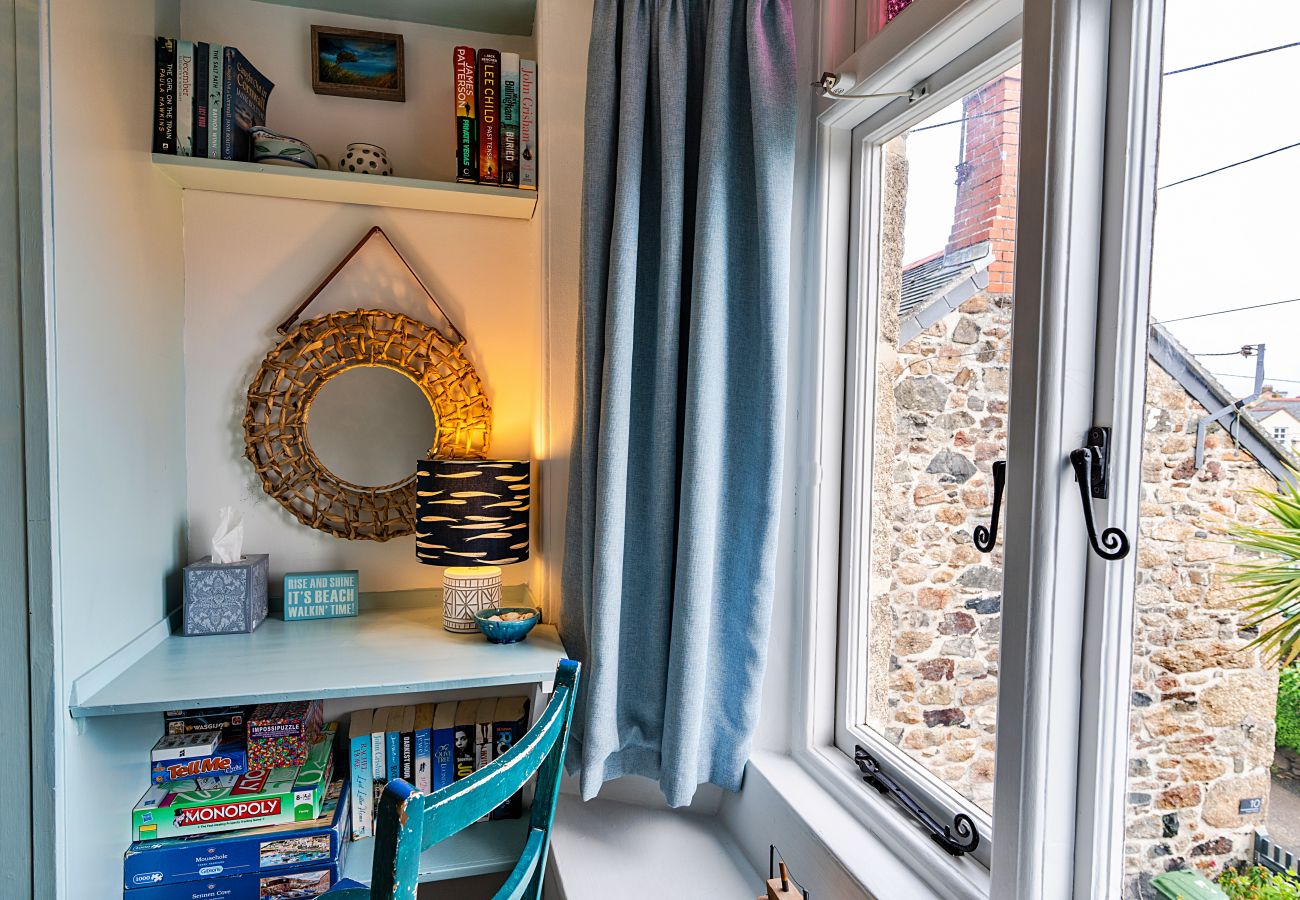 Landhaus in Mousehole - Cosy Mousehole Cottage with Sea Views