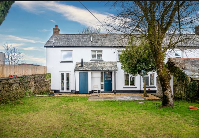 Landhaus in West Buckland - Court Cottage