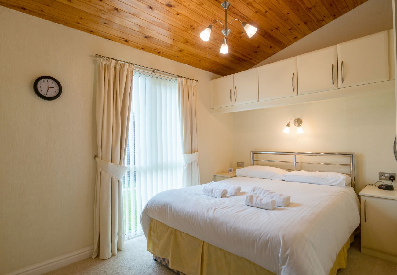 Chalet in Torpoint - Whitsand Bay Lodge