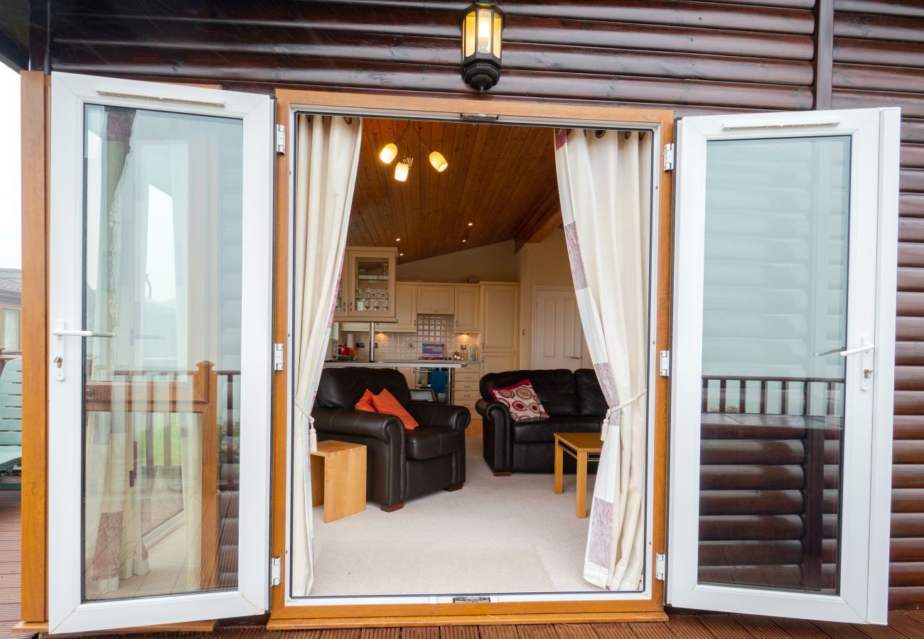 Chalet in Torpoint - Whitsand Bay Lodge