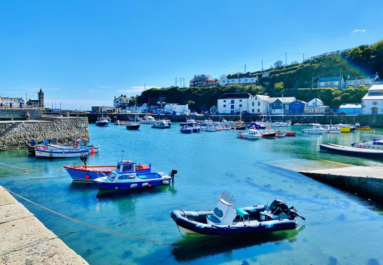 Landhaus in Porthleven - Scallop Cottage