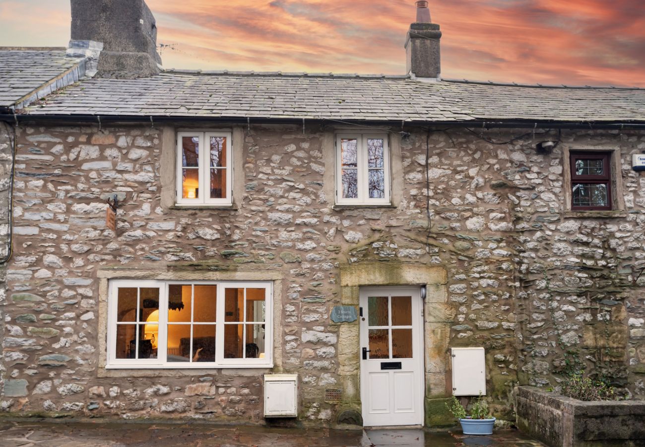 Landhaus in Ingleton - Two Storrs Cottages