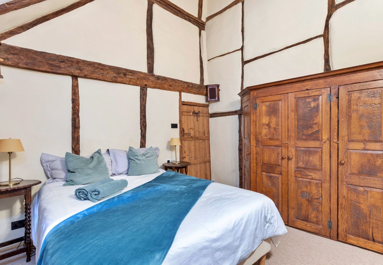 Landhaus in Crawley Down - Sandhill Cottage with Hot Tub