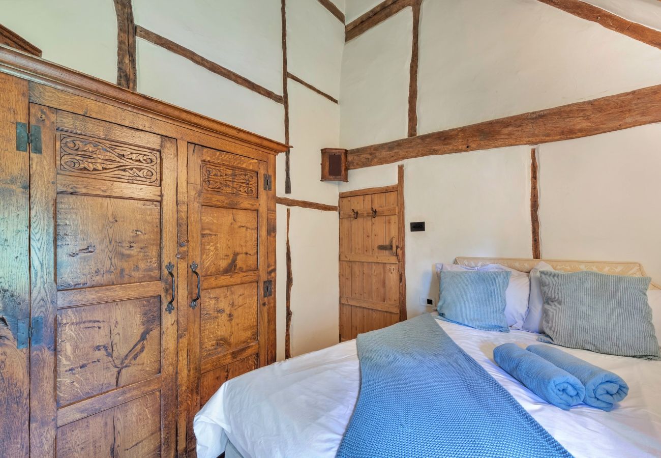 Landhaus in Crawley Down - Sandhill Cottage with Hot Tub