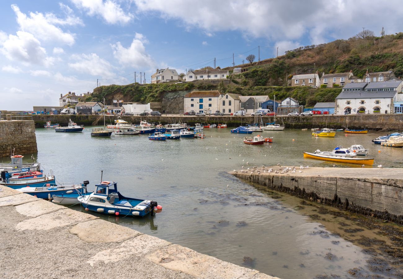 Ferienwohnung in Porthleven - The Hideaway