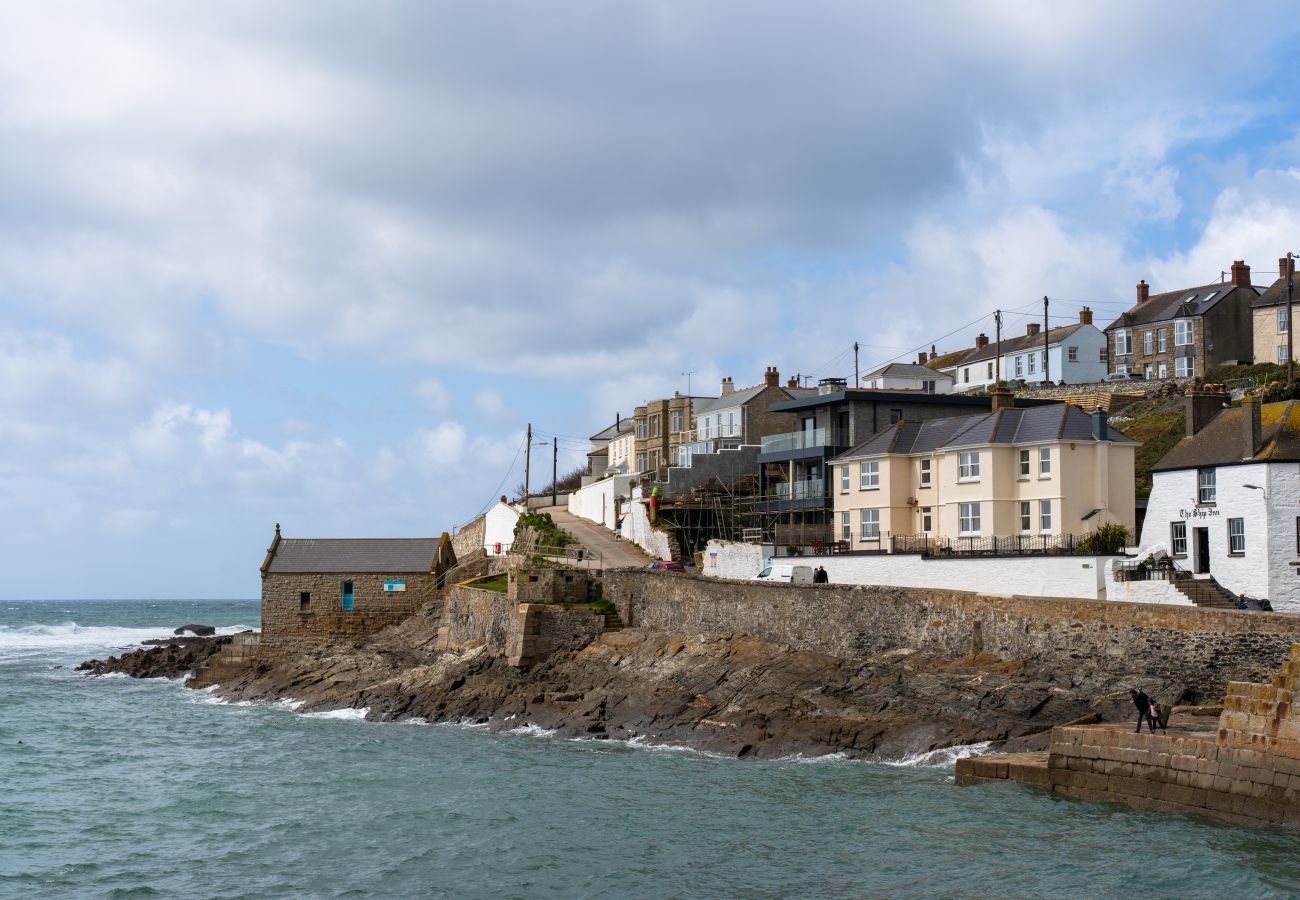 Ferienwohnung in Porthleven - The Hideaway