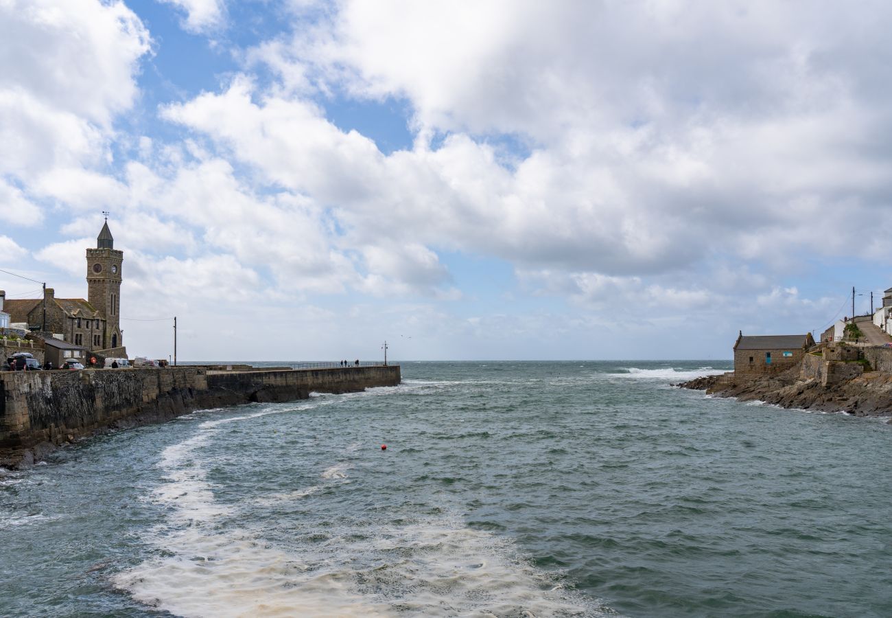 Ferienwohnung in Porthleven - The Hideaway