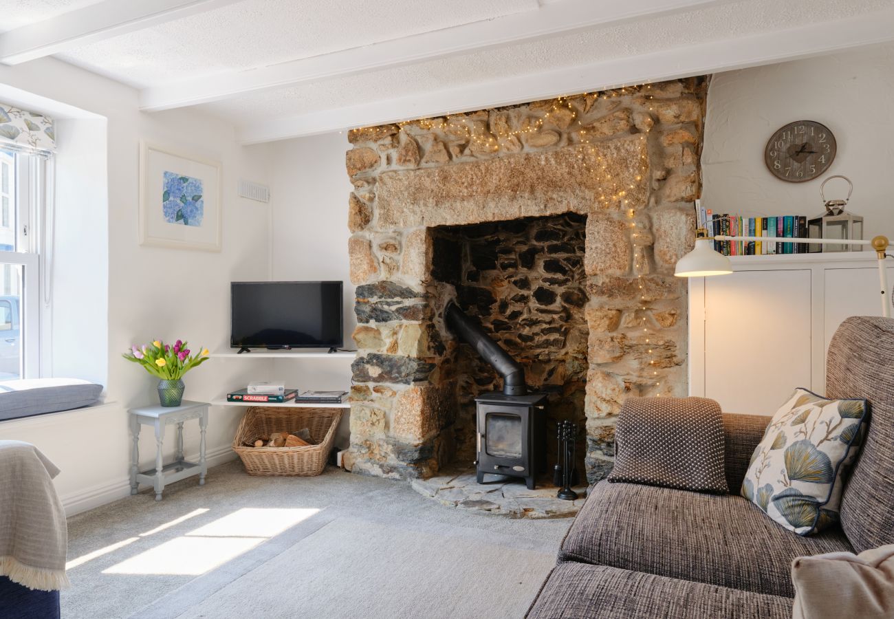 Landhaus in Porthleven - Coral Cottage