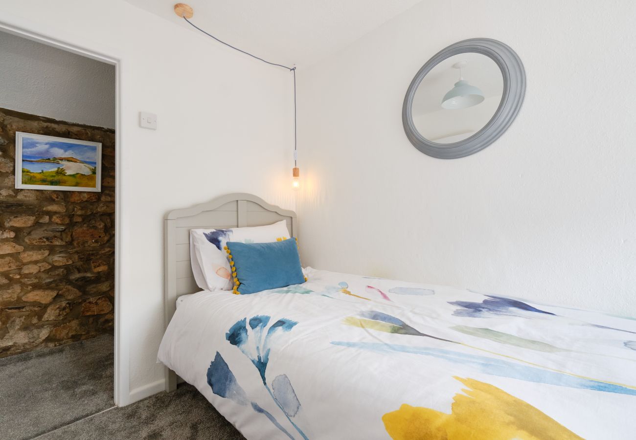 Landhaus in Porthleven - Coral Cottage