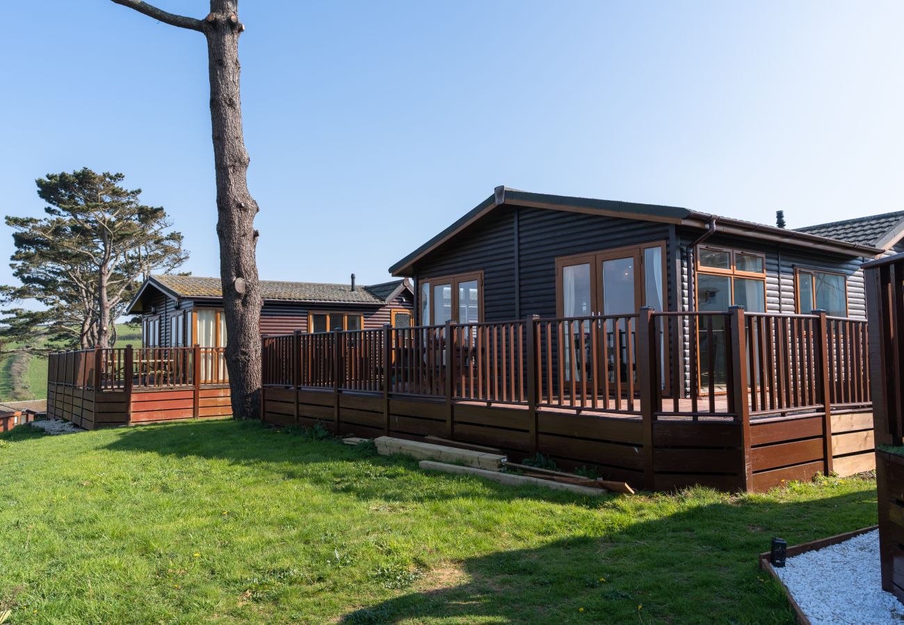 Chalet in Torpoint - Serendipity Lodge