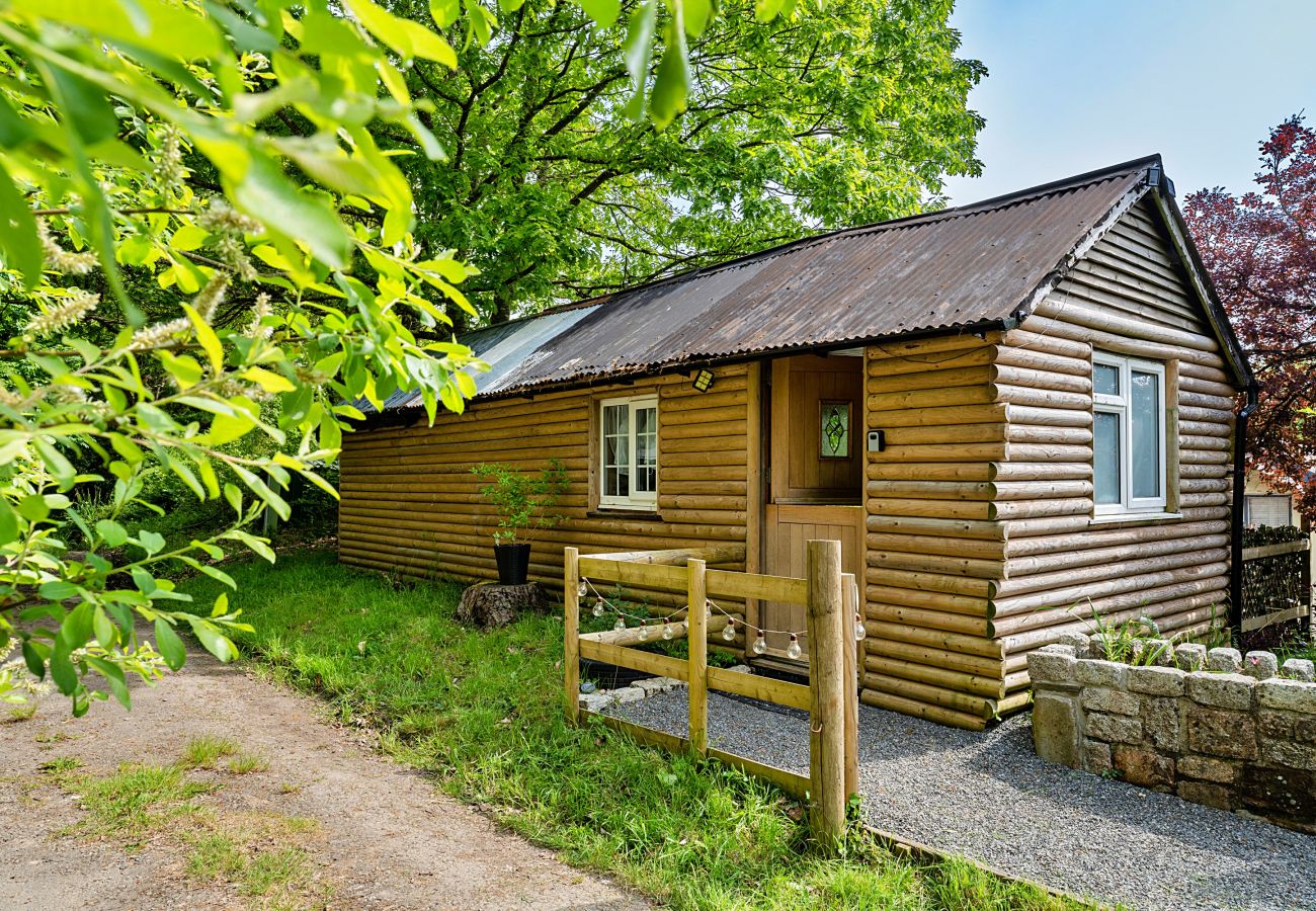 Chalet in Launceston - Trevoya Cabin