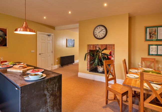 Ferienwohnung in Buxton - The Old Post Office Apartment 3