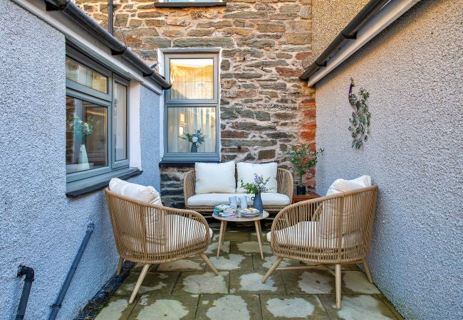 Ferienhaus in Blaenau Ffestiniog - Bwthyn Llechi (Slate Cottage)