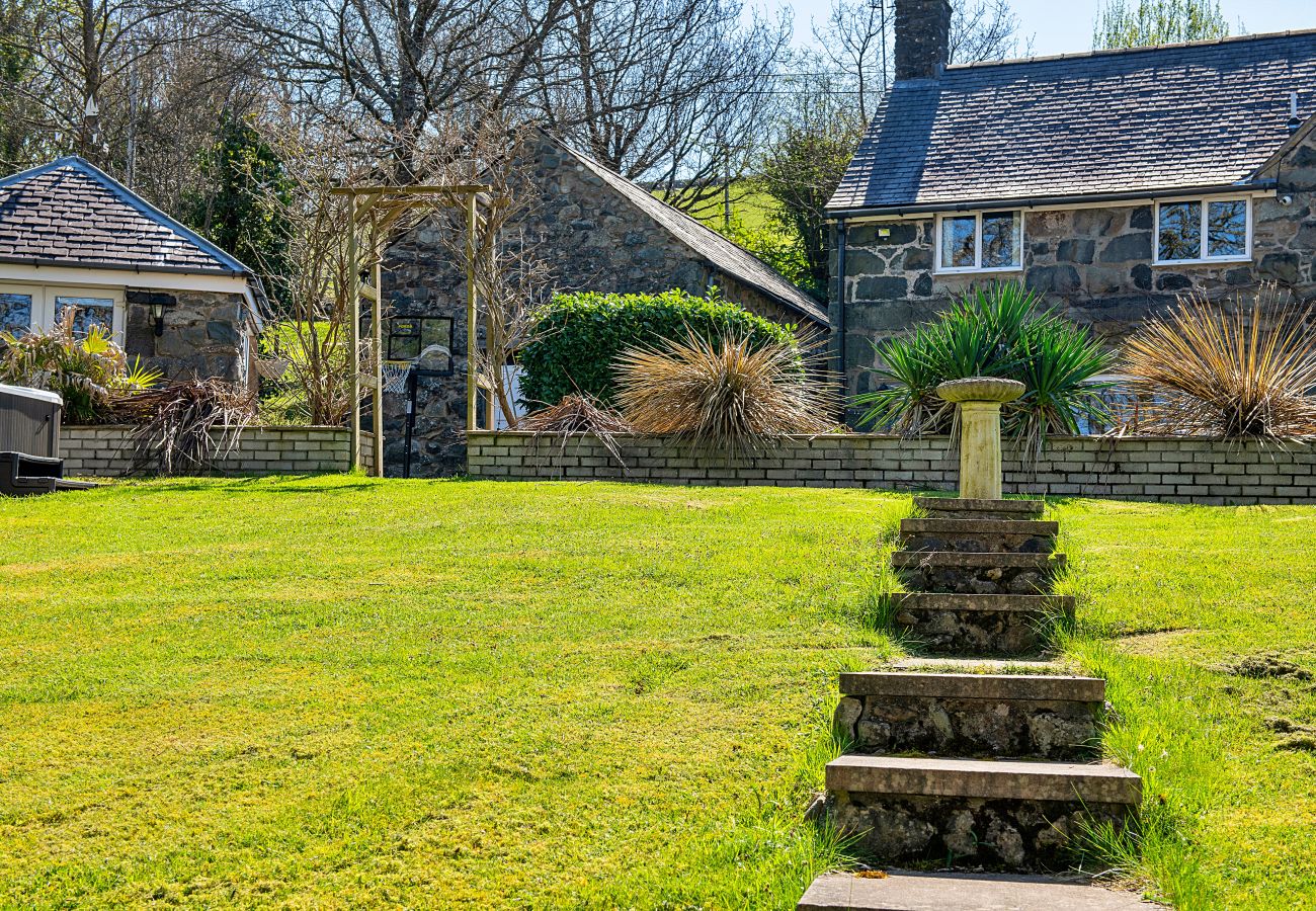 Ferienhaus in Dolgellau - Felin Ship