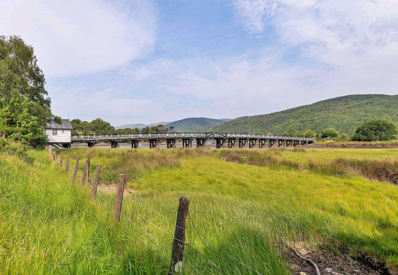 Landhaus in Dolgellau - Toll Bridge Cottage