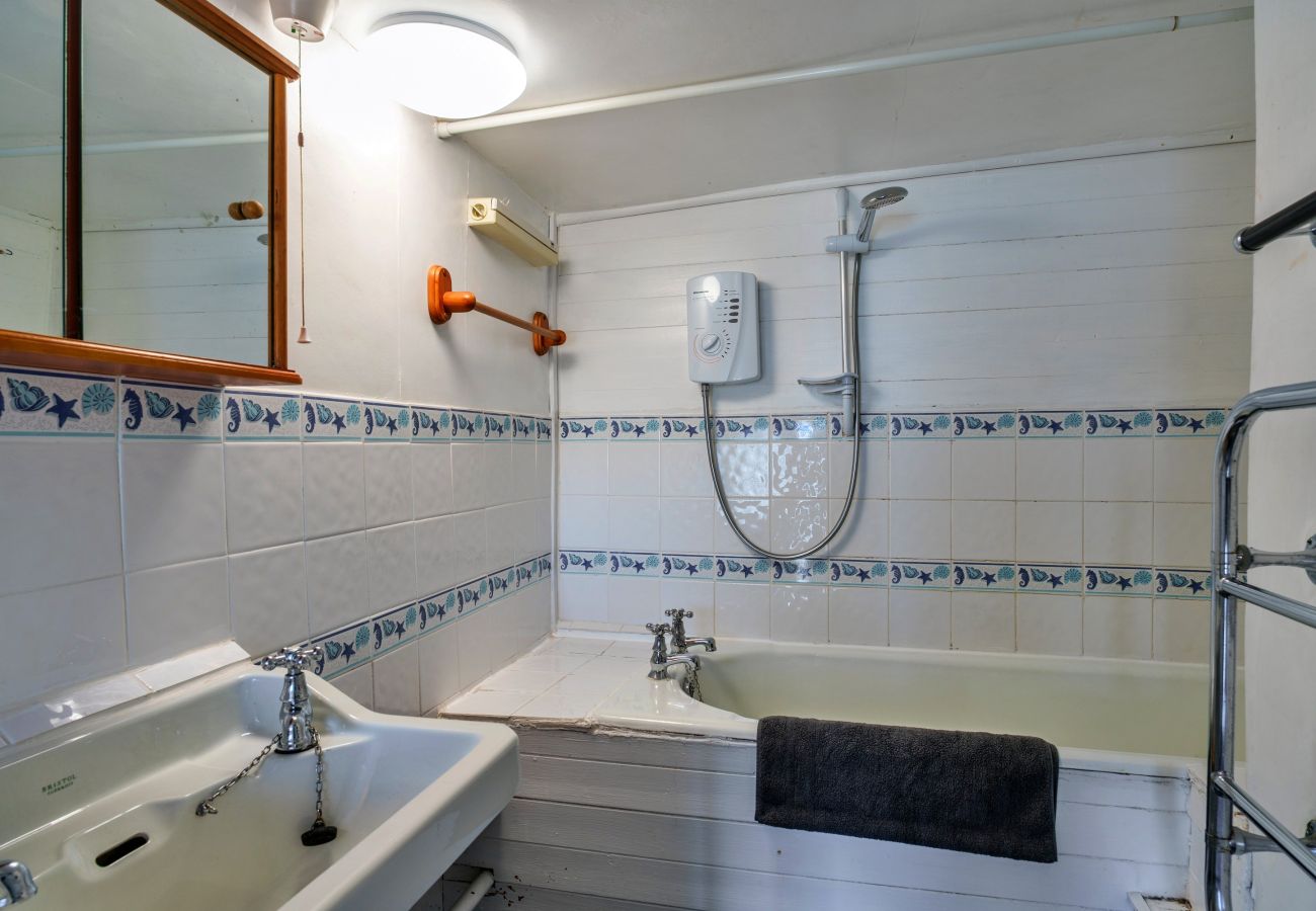 Landhaus in Cawsand - April Cottage