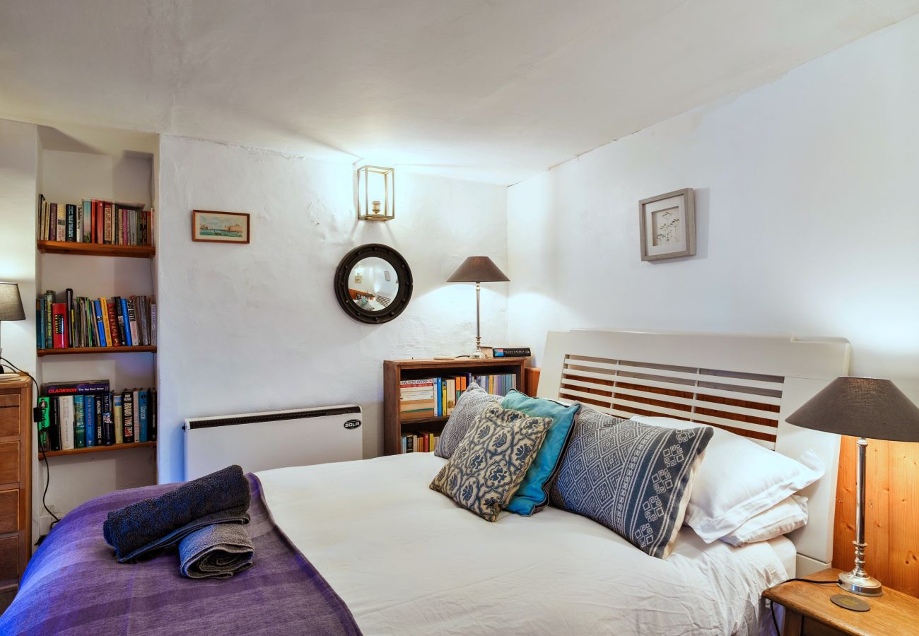 Landhaus in Cawsand - April Cottage
