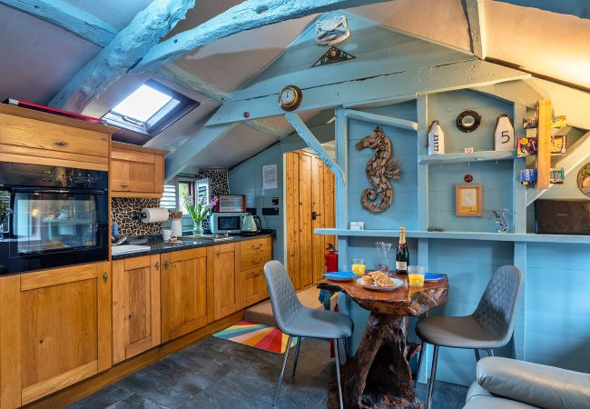 Landhaus in Bossiney - Fisherman's Cottage