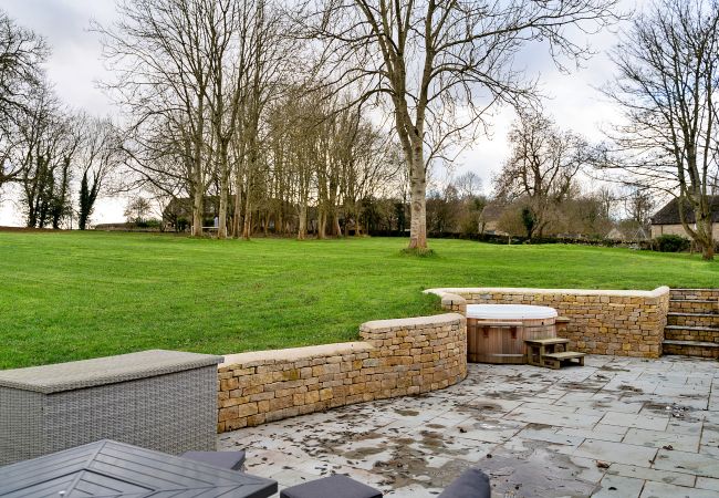 Landhaus in Hawling - The Stables at Lilac Cottage Landhaus in Hawling - The Stables at Lilac Cottage
