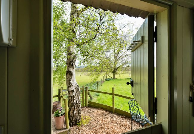 Blockhütte in Nordley - Hay and Hedgerow Glamping