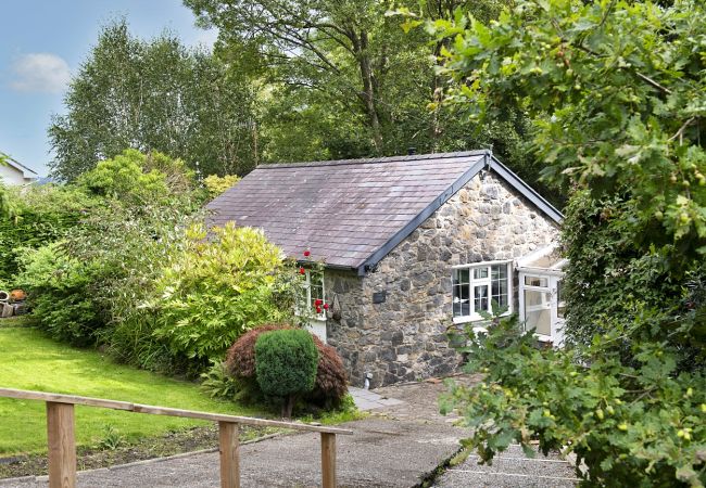 Bungalow in Rowen - Nant Cottage