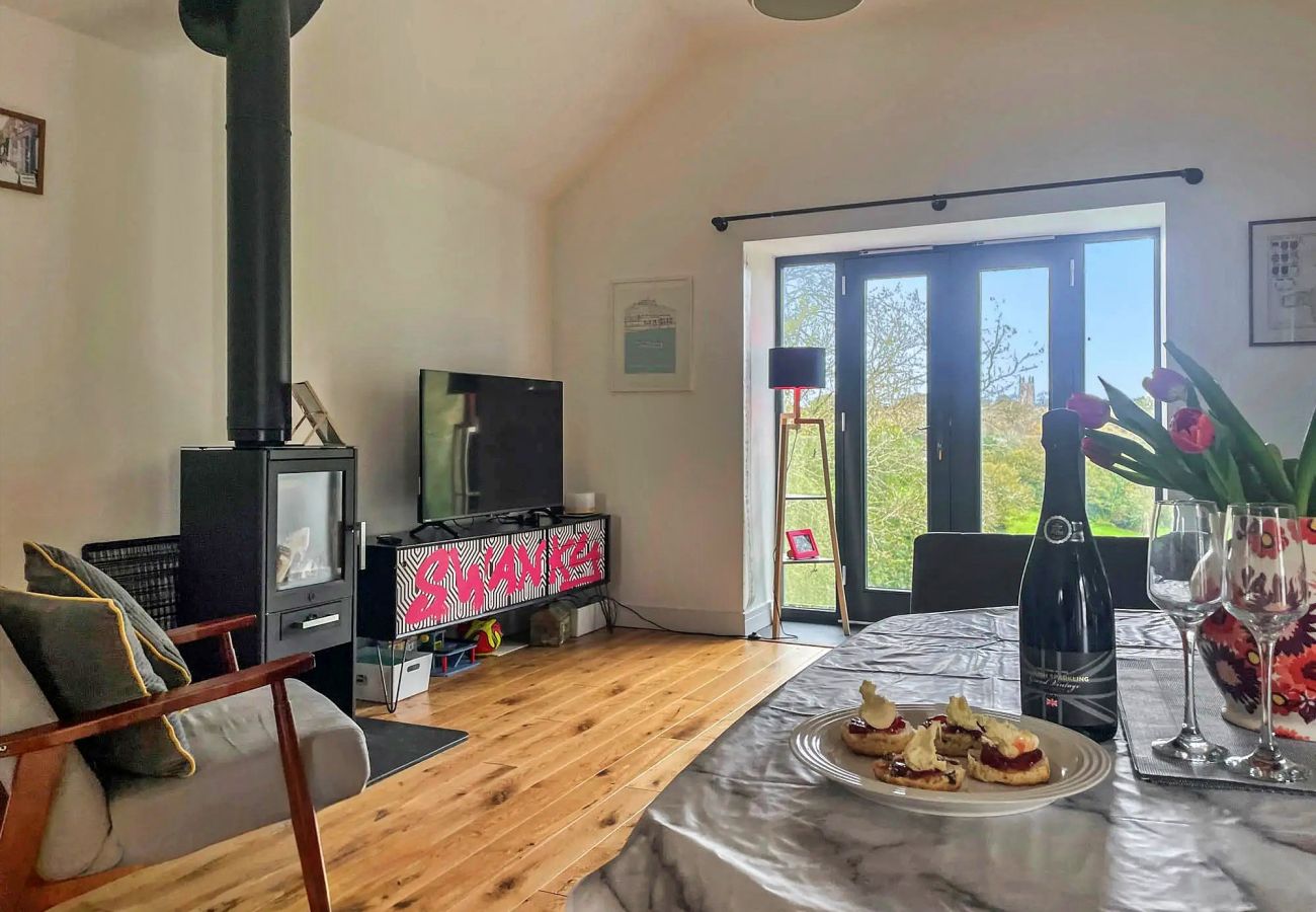 Ferienhaus in Kingsand - Wiggle Barn, Kingsand