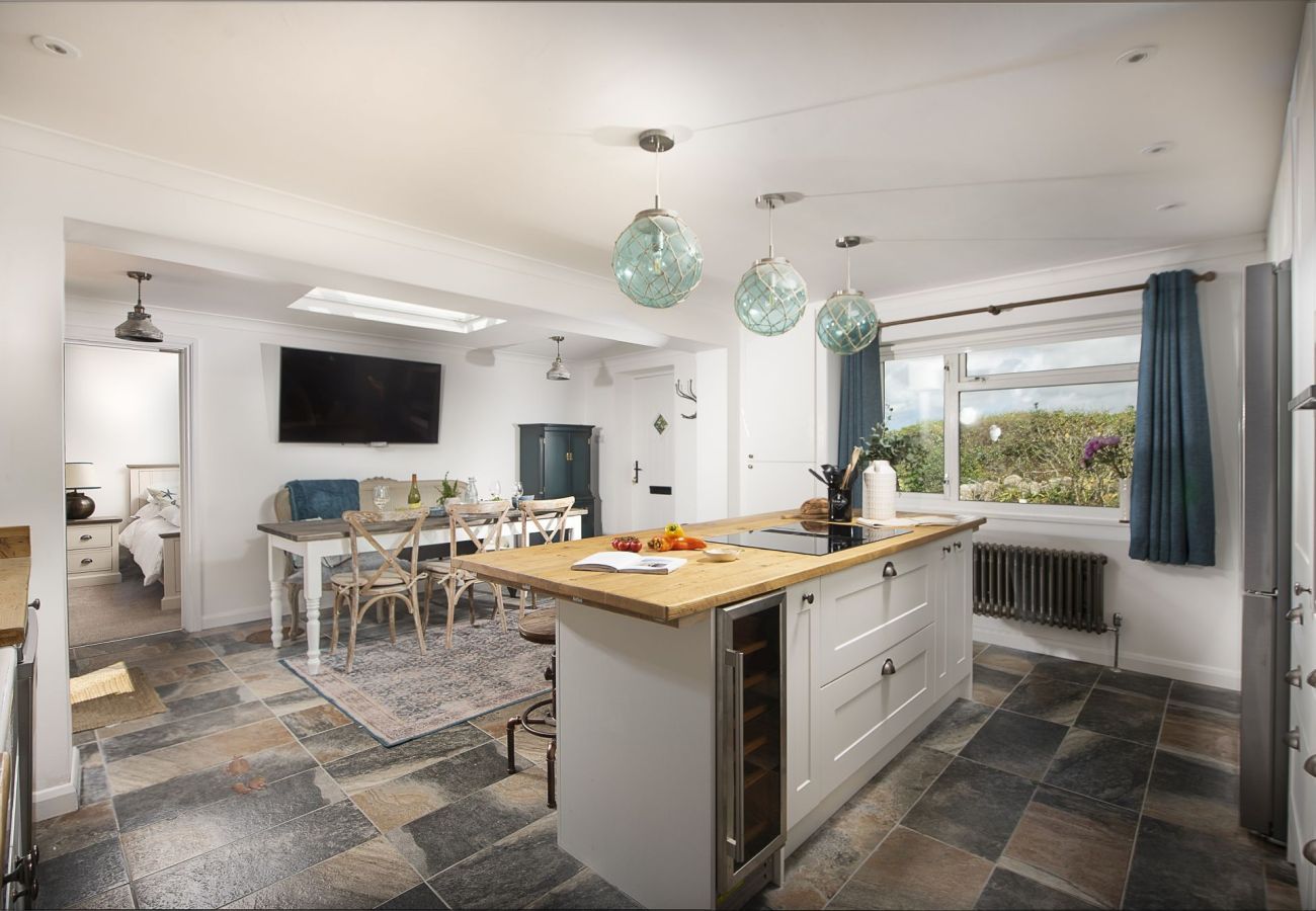 Ferienhaus in Sennen - Chyvounder