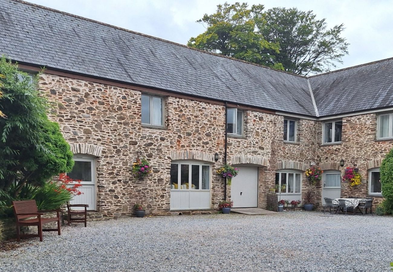 Landhaus in Slapton - Cherry at Buckland Court