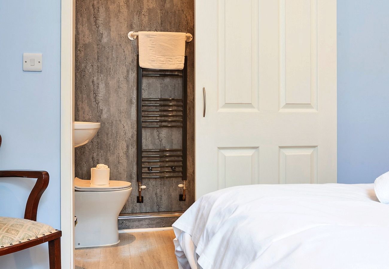 Ferienwohnung in Beaumaris - Waters Edge at Gadlys House