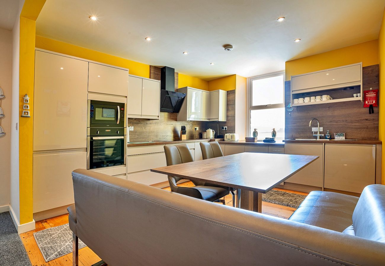 Ferienwohnung in Beaumaris - Waters Edge at Gadlys House