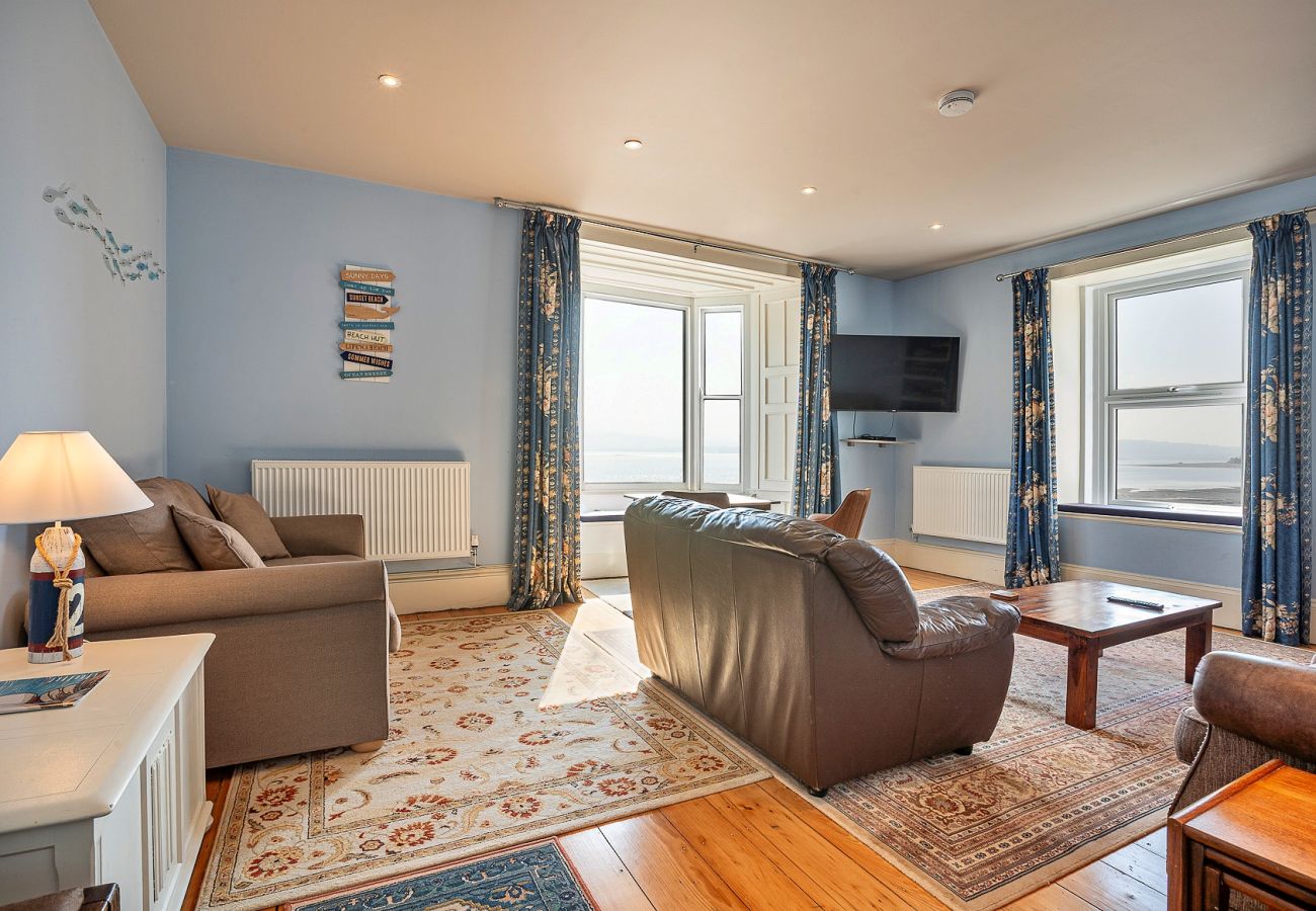 Ferienwohnung in Beaumaris - Waters Edge at Gadlys House