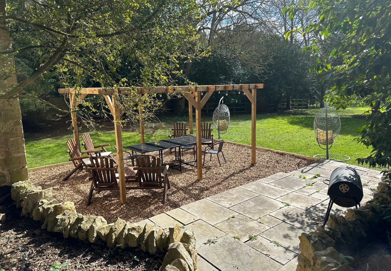 Ferienhaus in Milton Keynes - Ttich Manor Retreat