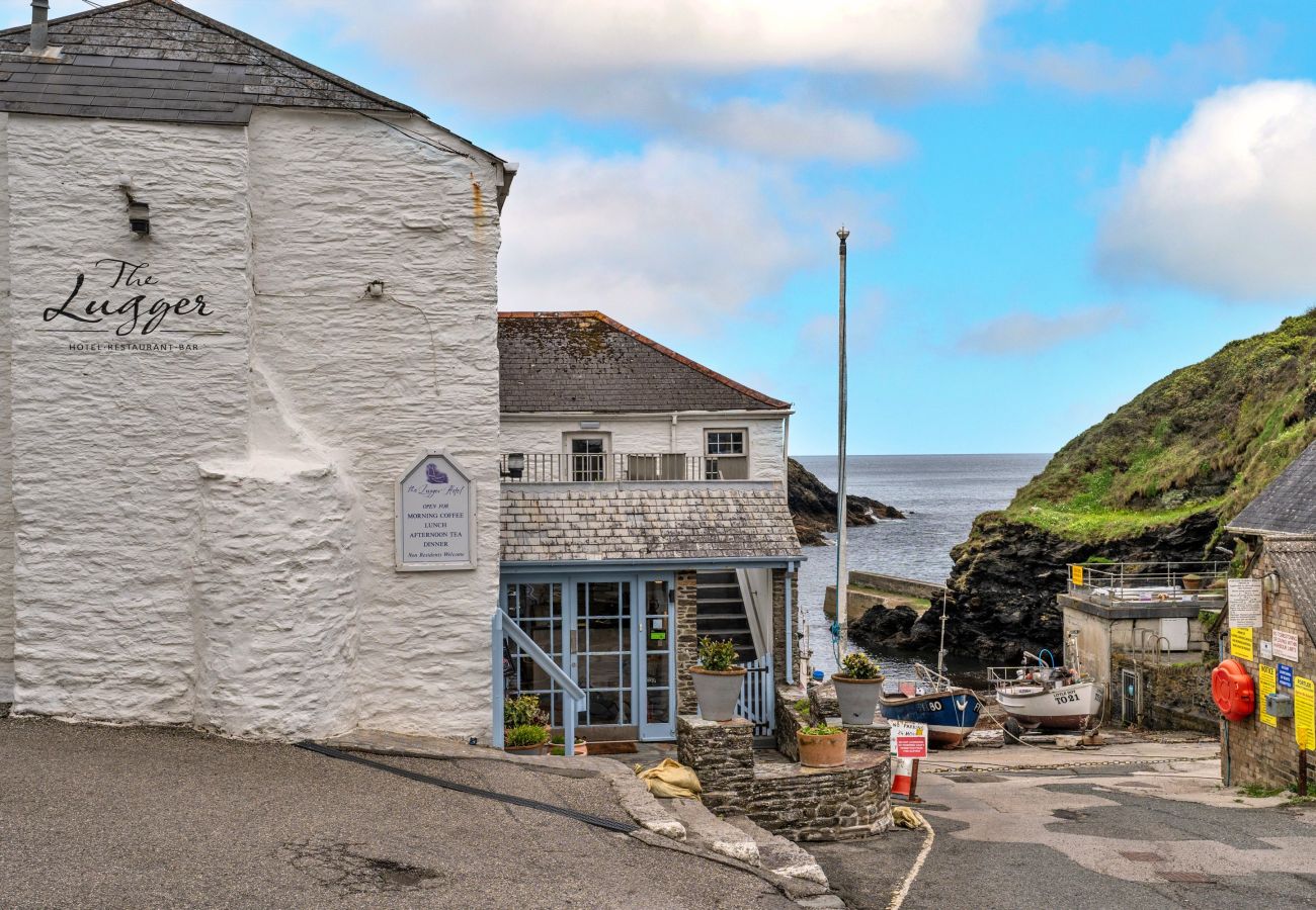 Ferienhaus in Portloe - The Old Store