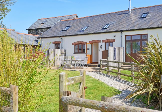  in Hartland - Hawthorn Barn