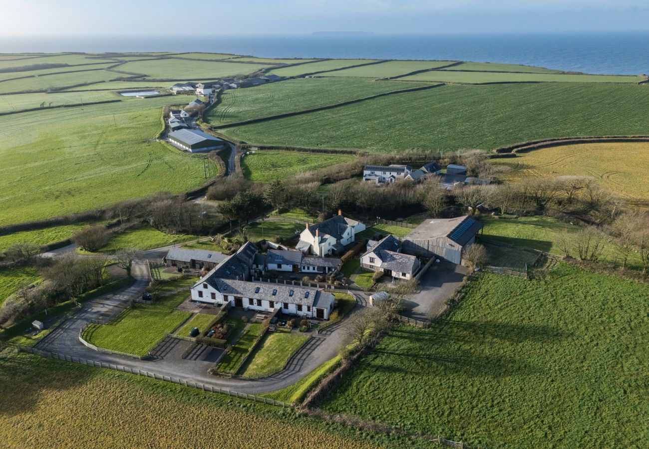 Landhaus in Hartland - Hawthorn Barn
