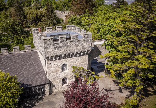Landhaus in Abergele - Hen Wrych Hall Tower Landhaus in Abergele - Hen Wrych Hall Tower