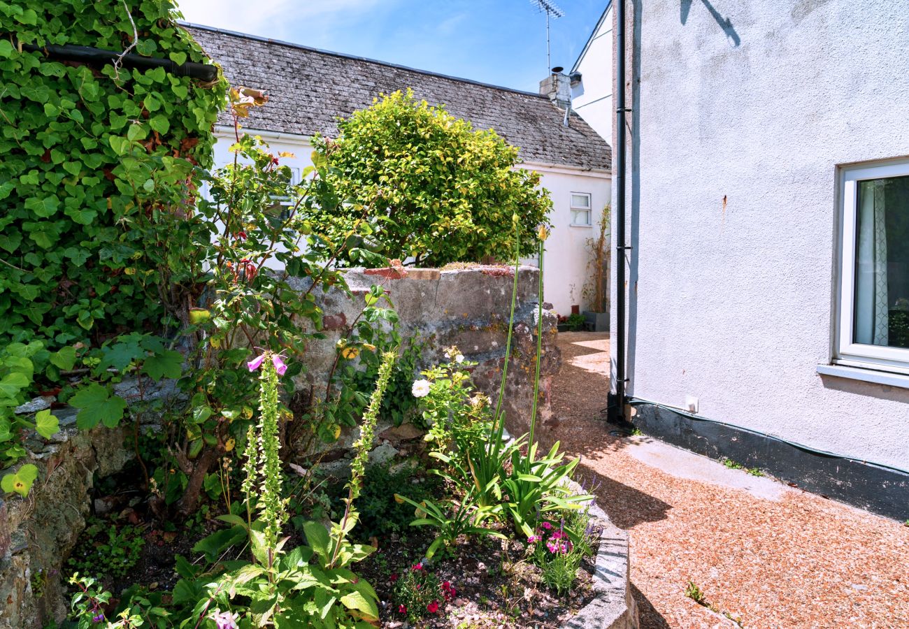 Ferienhaus in Kingsand - Roselric