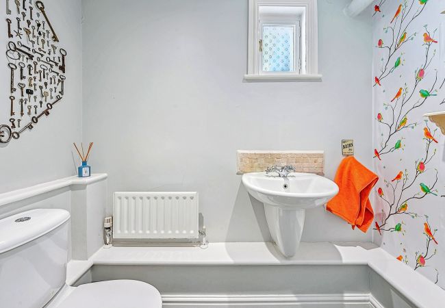 Ferienhaus in East Molesey - Palace Gate, Hampton Court Ferienhaus in East Molesey - Palace Gate, Hampton Court