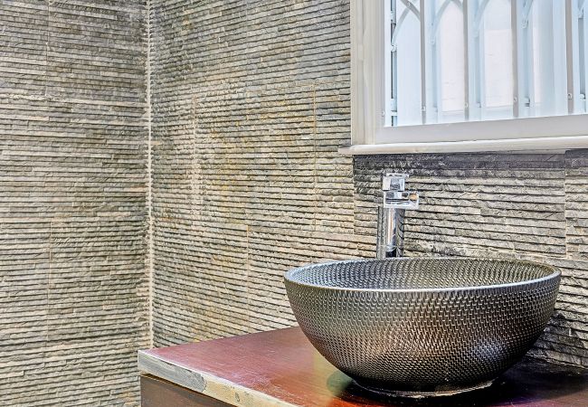 Ferienhaus in East Molesey - Palace Gate, Hampton Court Ferienhaus in East Molesey - Palace Gate, Hampton Court