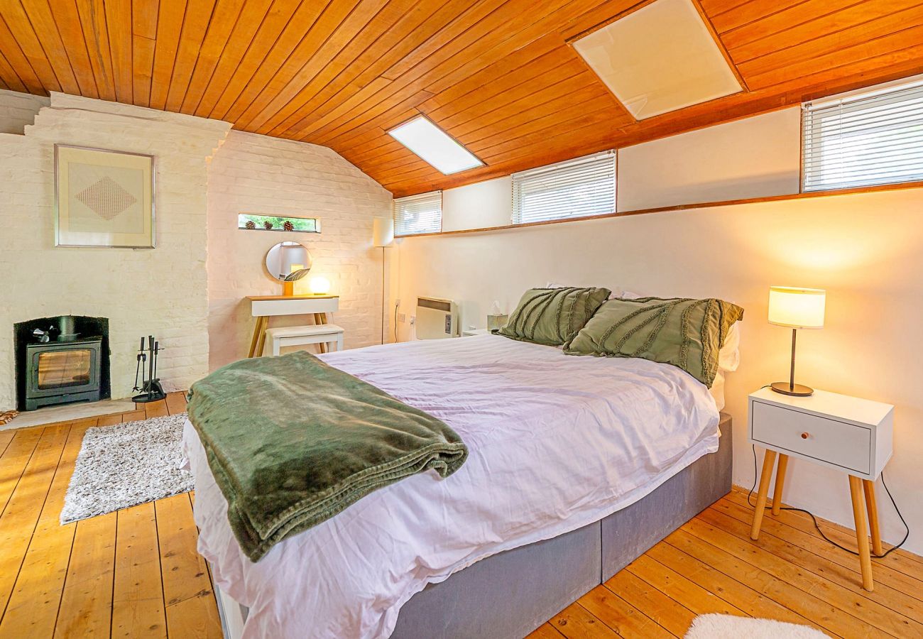 Studio in Knebworth - Hollybush Studio