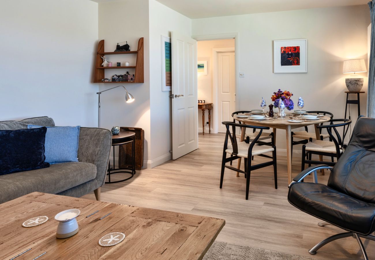 Bungalow in Salcombe - Paw's Rest