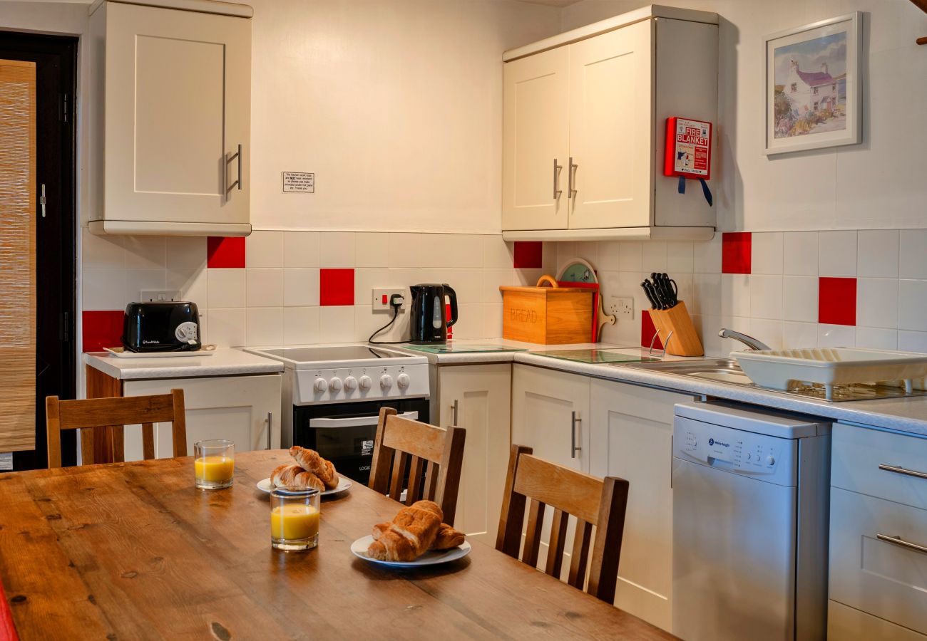 Landhaus in Torrington - Old Nog Cottage, Stowford