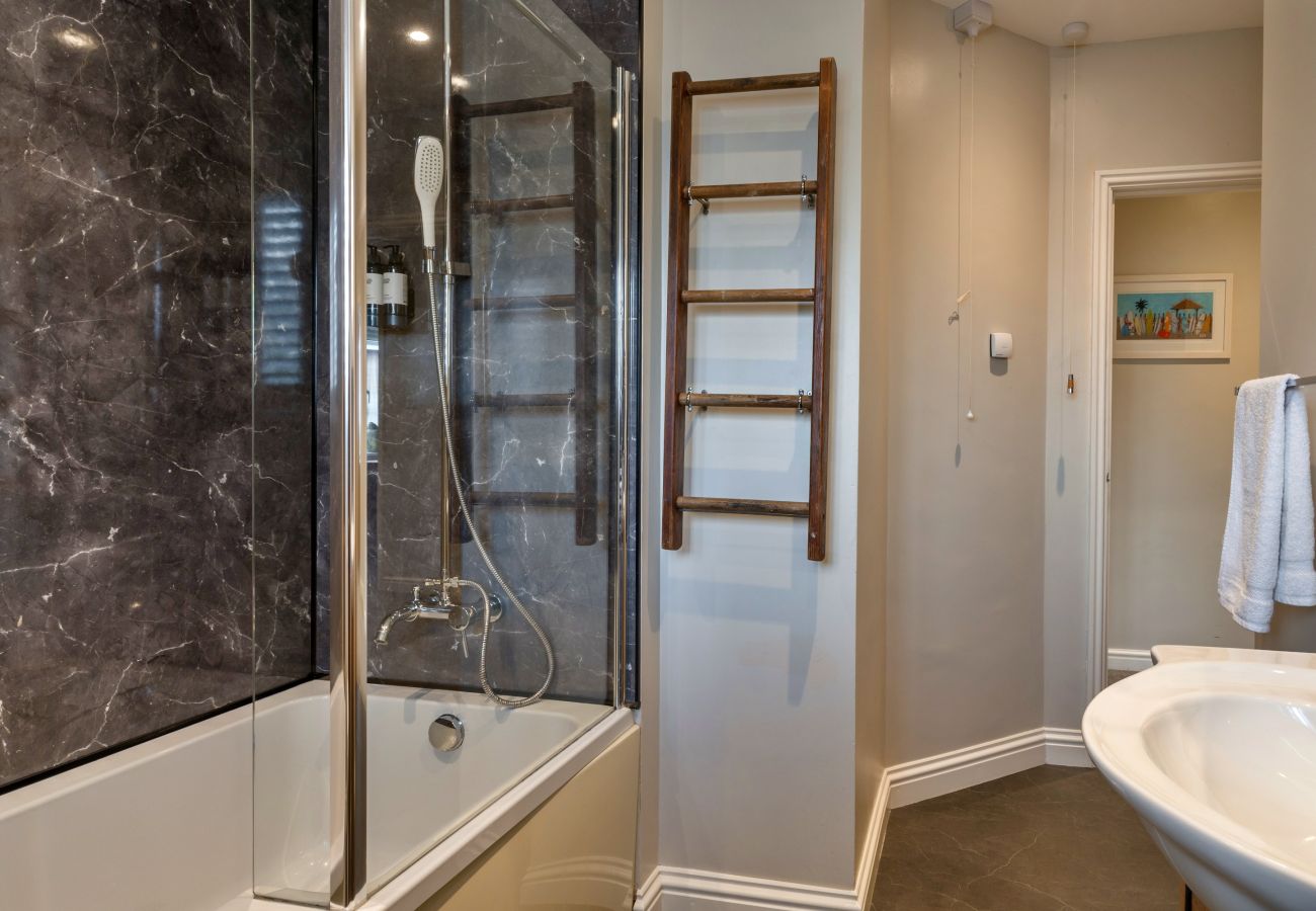 Bungalow in Widemouth Bay - Gwelmor