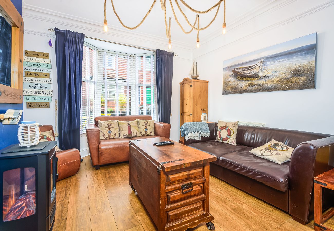 Ferienhaus in Whitby - Falcon Retreat