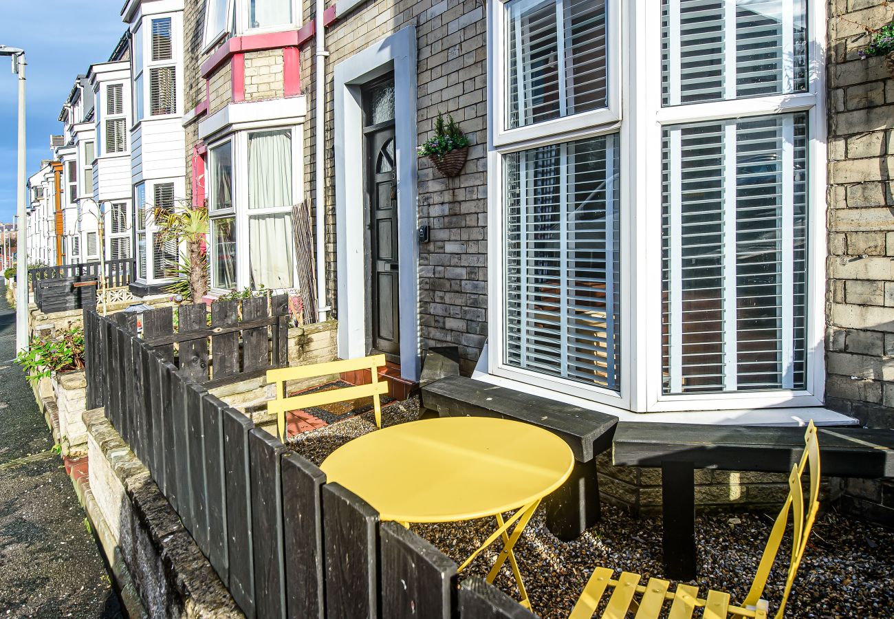 Ferienhaus in Whitby - Falcon Retreat