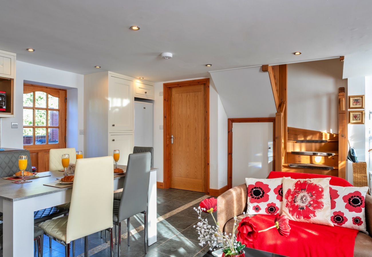 Landhaus in Aylesbeare - Poppy Cottage, Great Houndbeare Farm