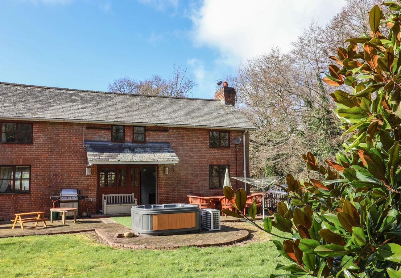 Landhaus in Aylesbeare - Mill Cottage, Great Houndbeare Farm