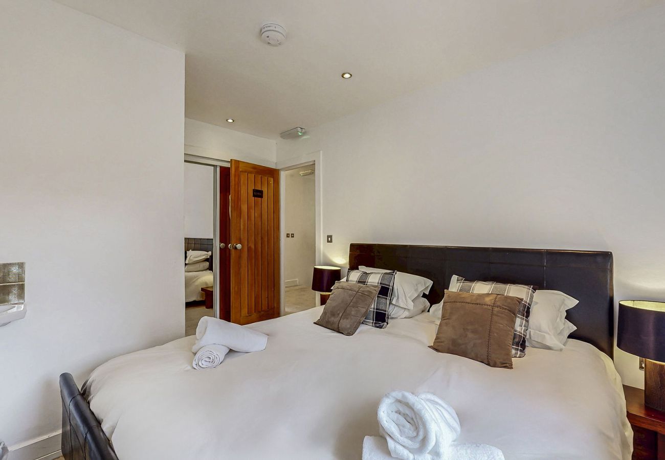 Landhaus in Glendaruel - Old Barn at Ormidale House