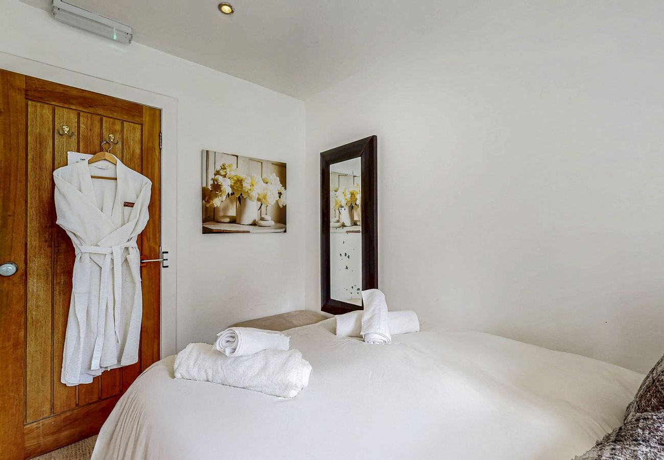 Landhaus in Glendaruel - Old Barn at Ormidale House