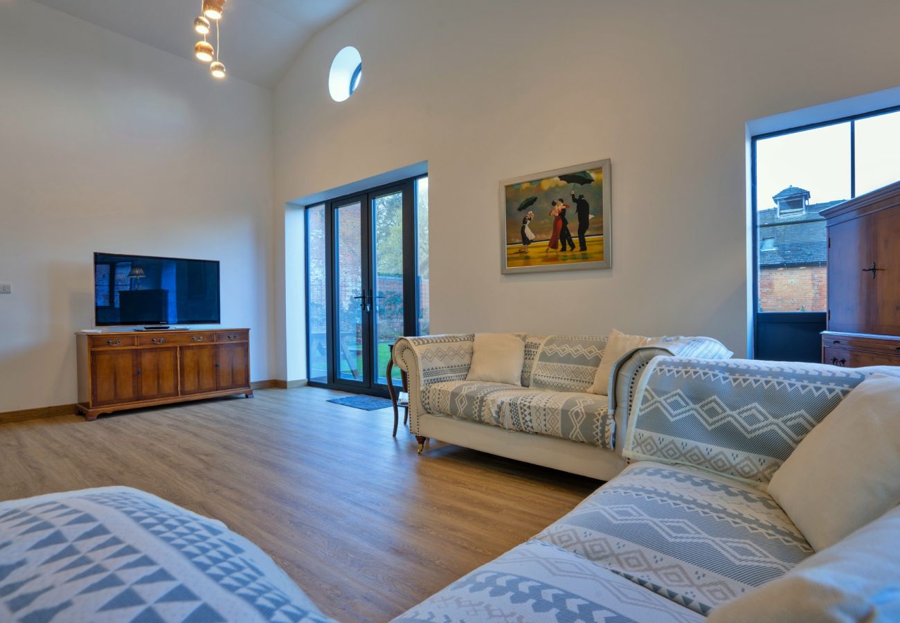 Ferienhaus in Longford - Courtyard View at Longford